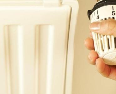 Ciepło za grosze: sprytne sposoby na zimę bez wysokich rachunków