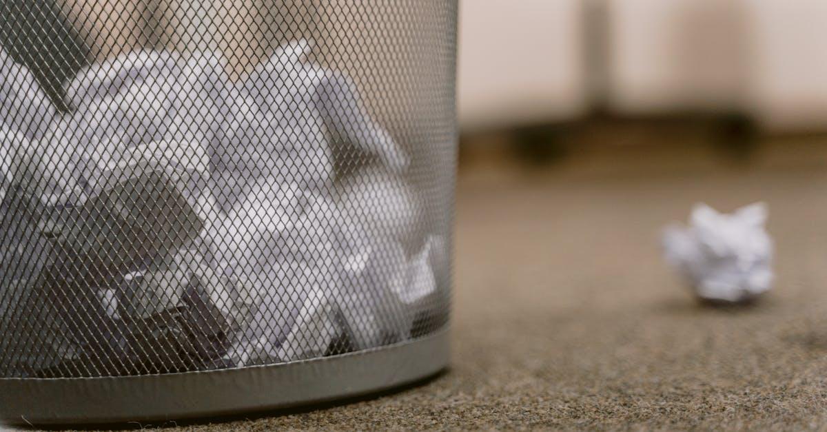 Kosz, który ułatwia życie w domu: 15 sprytnych pomysłów na porządek bez kompromisów